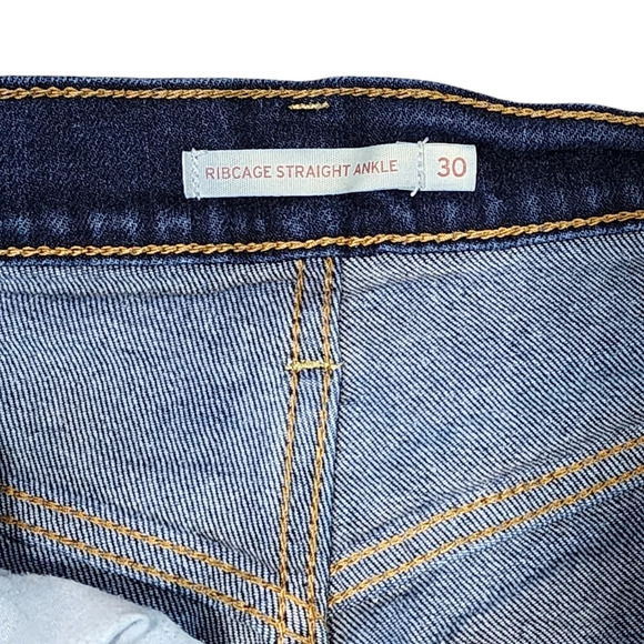 Levis Ribcage Straight Womens Ankle Jeans - Picture 8 of 10